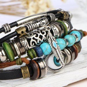 Boho Vintage Looking Turquoise Beads With Feather